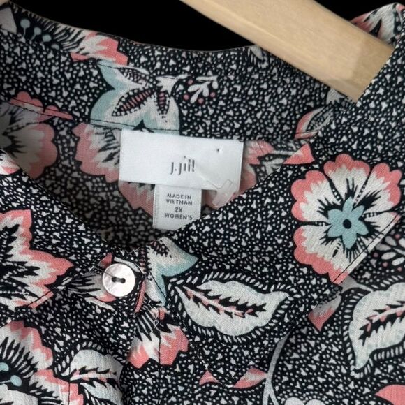 J. Jill NWT Marvel Black/White Pink Floral Tunic Sz 2X - Picture 5 of 11